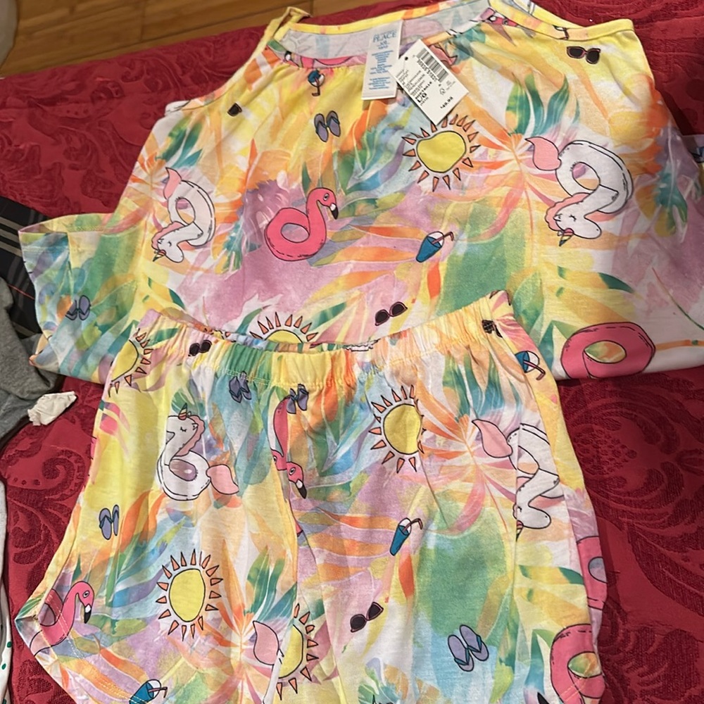 Flamingo, children’s Place large pajama set brand new with tag